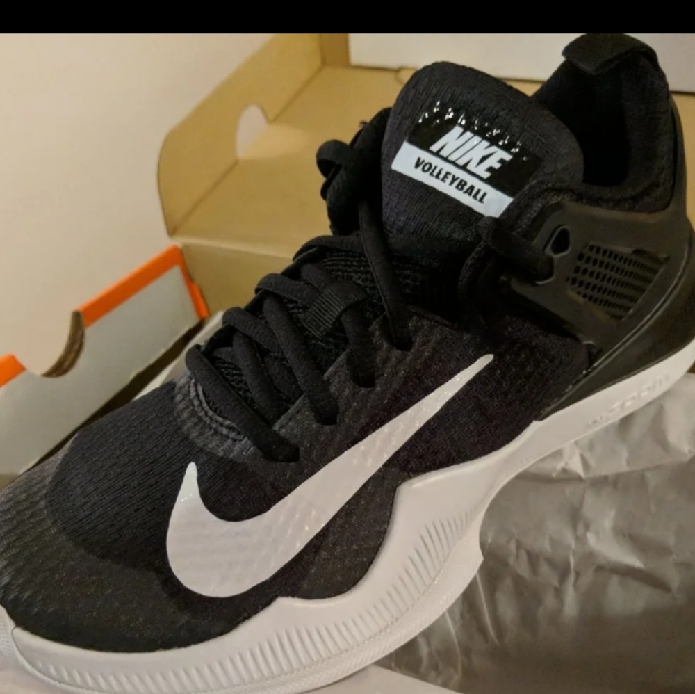 Nike hyperace size 8.5